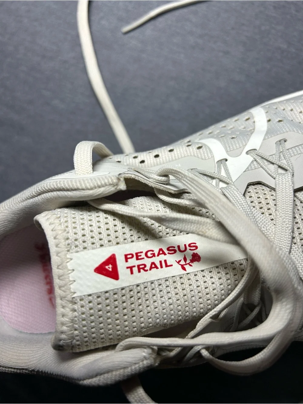 Nike React Pegasus Trail 4 “Give Her Flowers”Women's Cream/White Trail Sneakers